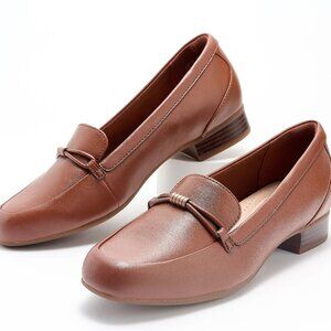 Clarks Collection Juliet Shine Slip-On Loafer